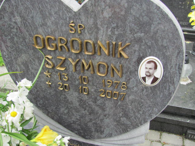 Szymon Ogrodnik 1978 Jastrzębie-Zdrój Górne - Grobonet - Wyszukiwarka osób pochowanych